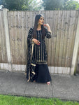 Pearla (black)